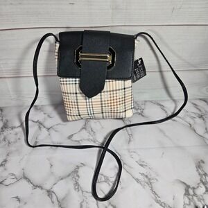 Luxury Divas Plaid Crossbody Bag‎ Black Flap Gold Hardware Small Purse